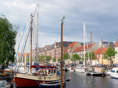 copenhagenCanal.jpg
